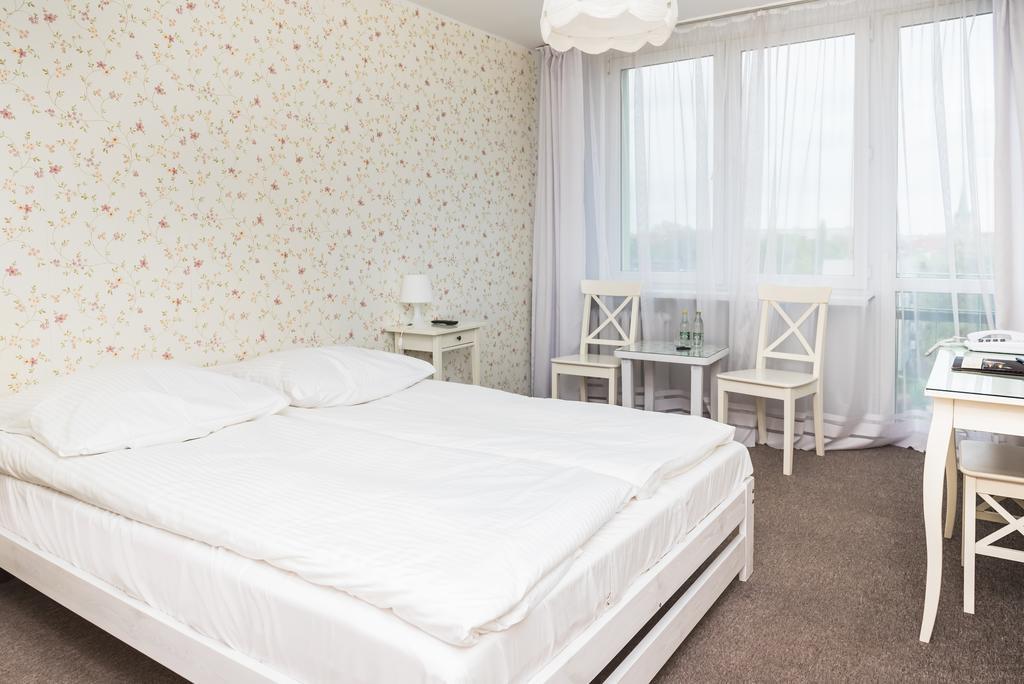 Four Points By Sheraton Hotel 4*