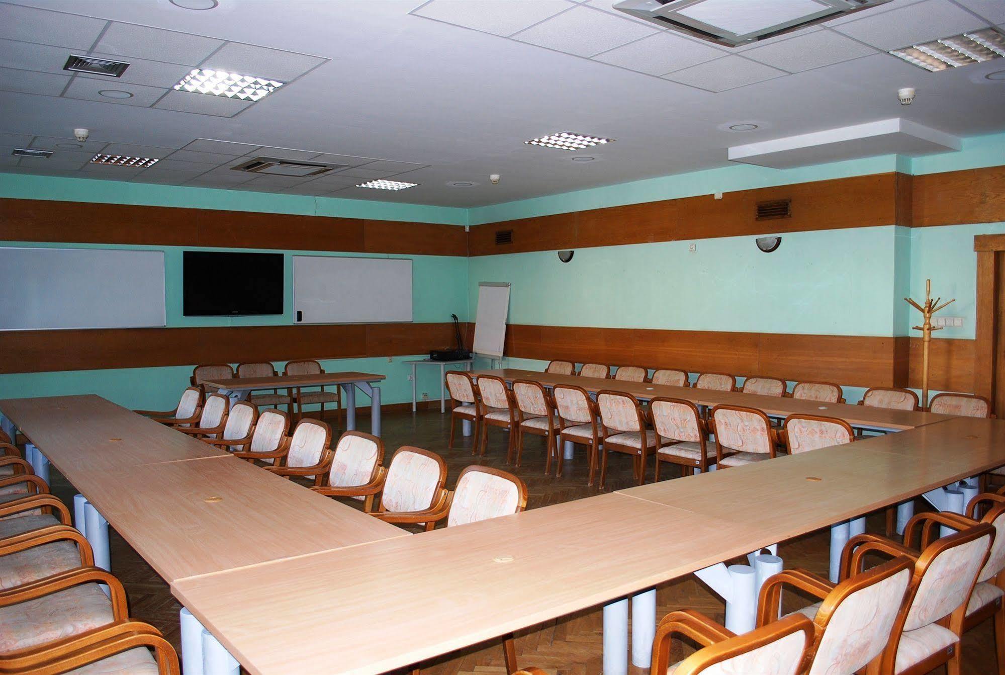 Four Points By Sheraton Vratislav